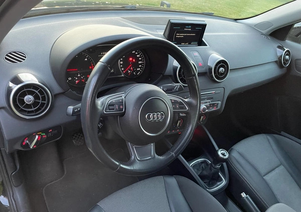 Audi A1 cena 38000 przebieg: 124000, rok produkcji 2015 z Piotrków Kujawski małe 16